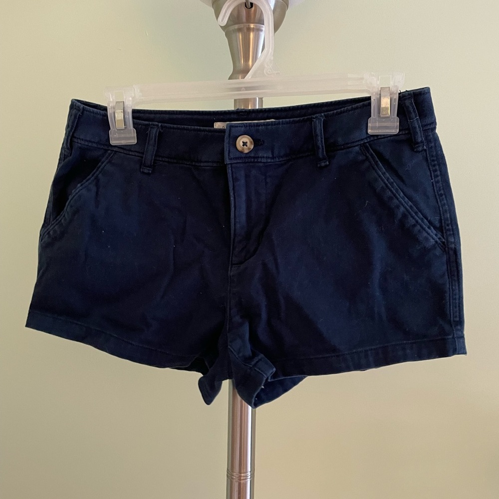 Abercrombie navy shorts size 0